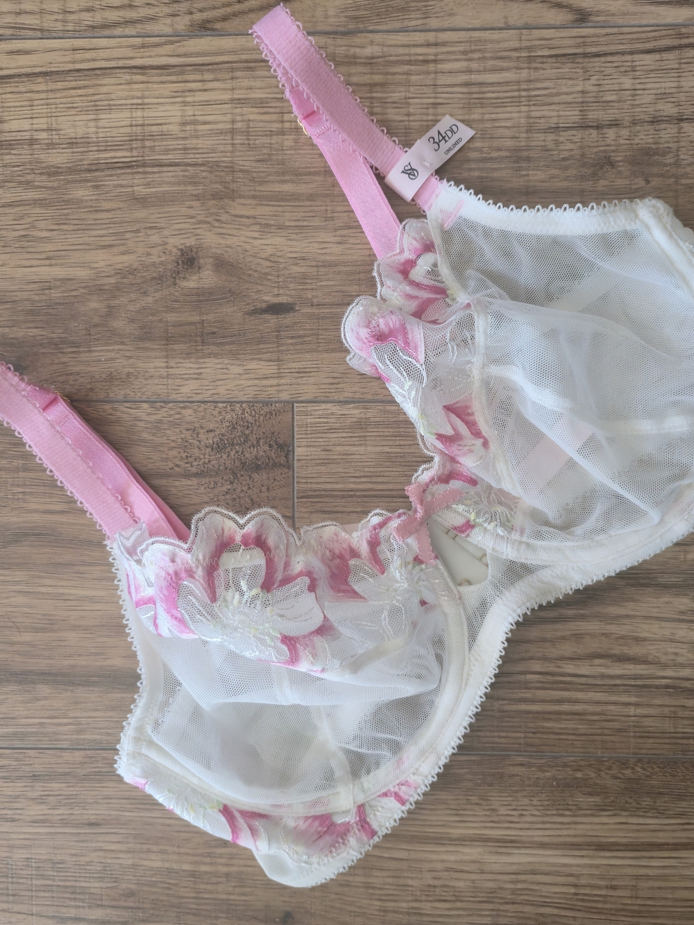 NWT Victoria's Secret White/Pink Sheer Floral Embroidered Underwire Bra - 34DD